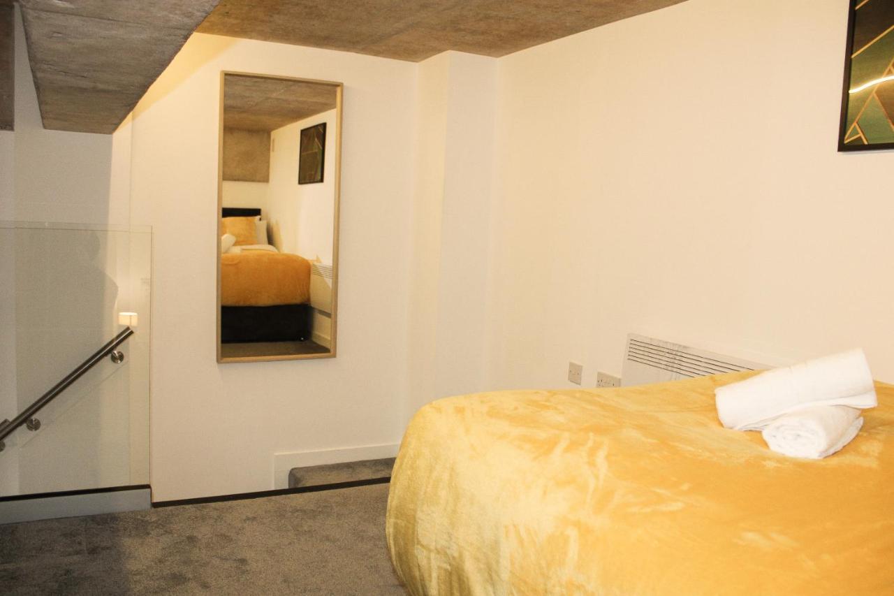 Modern Luxury Serviced Duplex Apartments By Repose- 150 Metro Court, 西布罗姆维奇 外观 照片