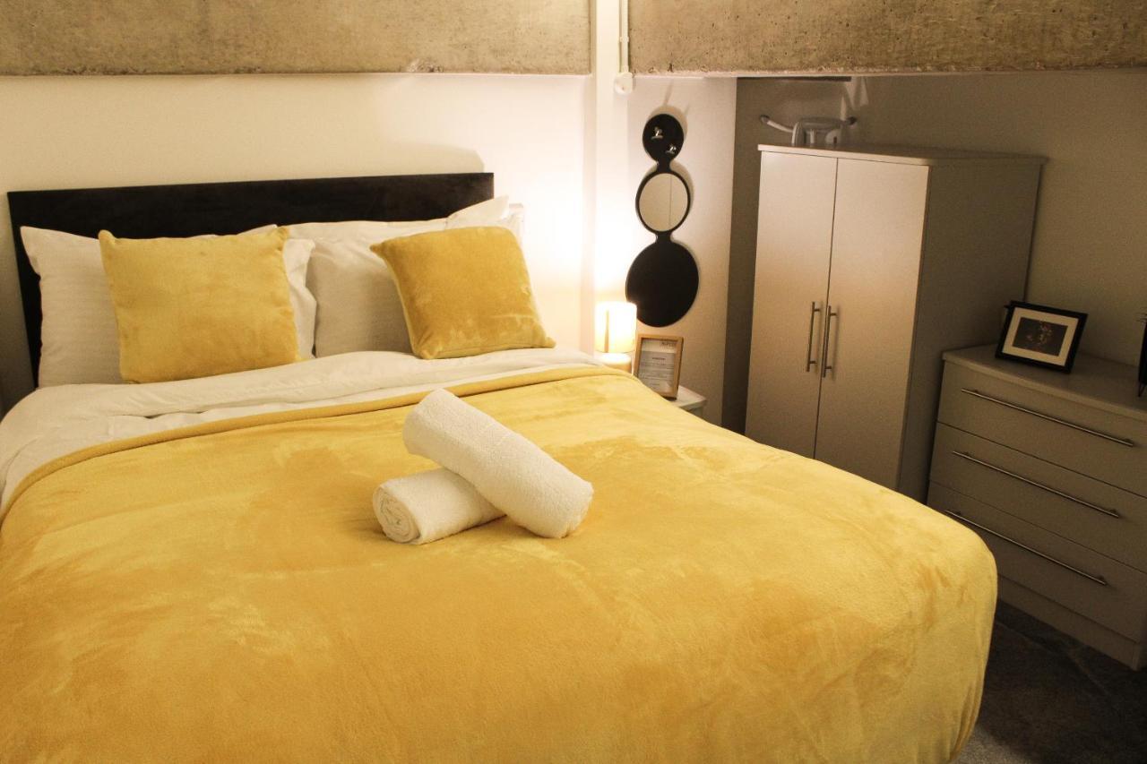 Modern Luxury Serviced Duplex Apartments By Repose- 150 Metro Court, 西布罗姆维奇 外观 照片